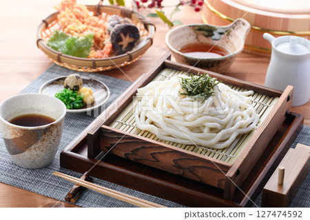 A summer staple! Tenzaru Udon (Cold Udon) A summer staple! Tenzaru Udon (Cold Udon) 127474592