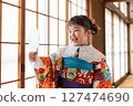 七、五三歲穿和服的可愛女孩 127474690