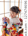 七、五三歲穿和服的可愛女孩 127474696