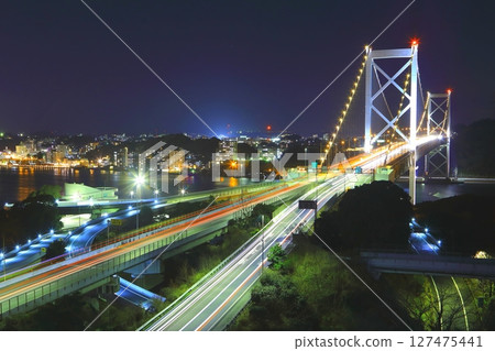 Kanmon橋樑在晚上 127475441