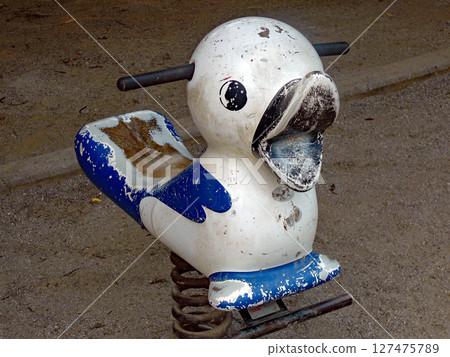 Duck playground equipment in the park② 127475789