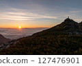 View of the sea of clouds and the morning sun at Mt. Daitenjo 127476901