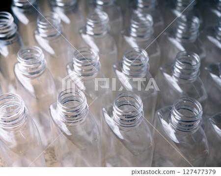 bottling, mineral water, plastic bottle 127477379