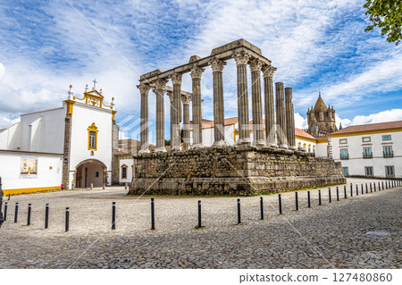 Ruins of the Roman Temple in Evora, Alentejo, Portugal. Temple of Diana 127480860
