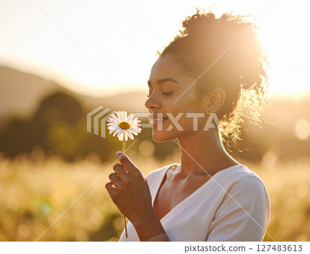 有花的一名婦女 127483613