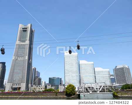 Minato Mirai風景 127484322