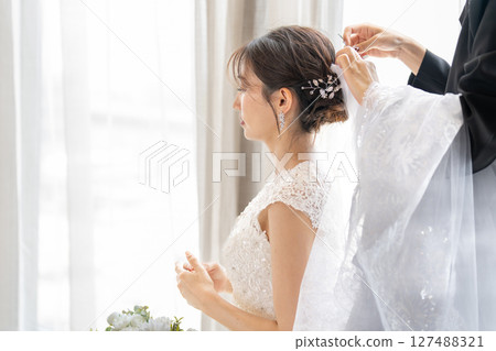 Hair and makeup bride wedding 127488321