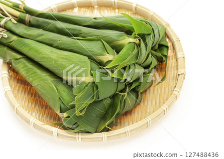 <Shimane Prefecture> Sasamaki from the Izumo region 127488436