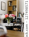 Scandinavian Kitchen Interior Dining Flowers vase 127498571