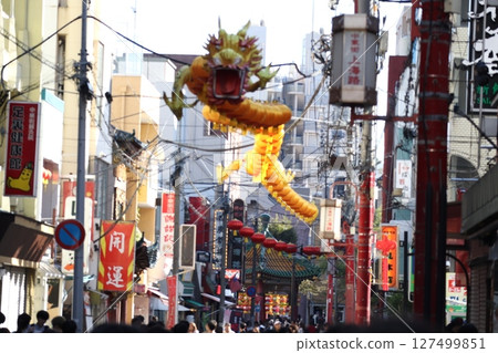 Streets of Yokohama Chinatown Streets of Yokohama Chinatown 127499851