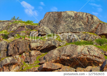 Mountain tundra in Lapland 127502633