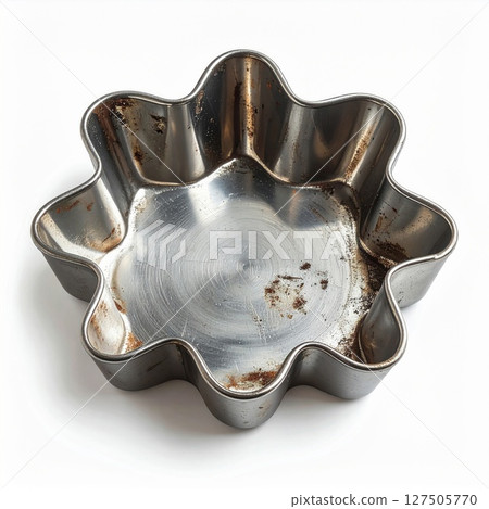 Rustic Flower-Shaped Metal Baking Pan 127505770