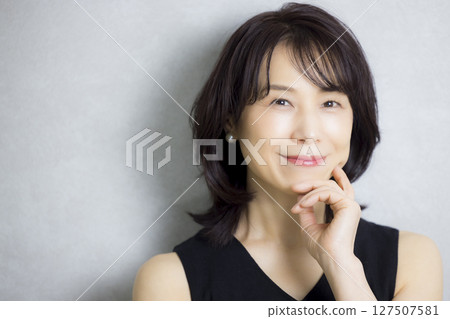 Beautiful middle-aged woman 127507581