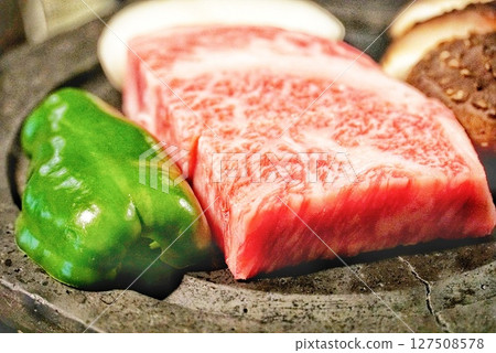 美味的日本黑毛牛排 美味的日本黑毛牛排 127508578