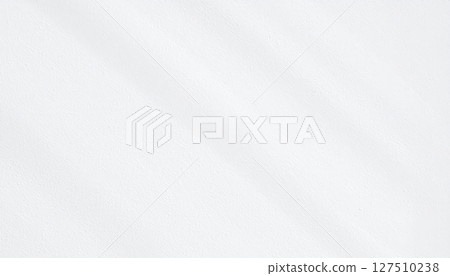 《AI image》White wall with light streaming in 127510238