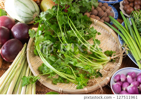 Cilantro (1) 127511961