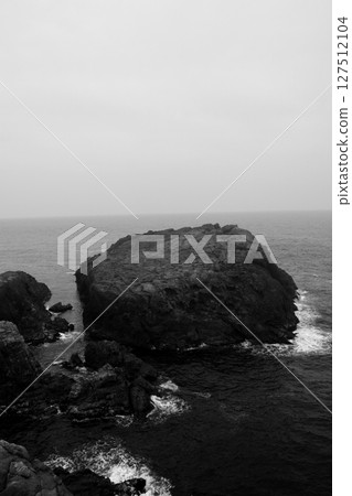 Japan Sea 127512104