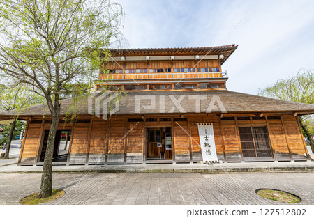Kosoyu, the symbol of the famous hot spring area Yamashiro Onsen in Kaga City, Ishikawa Prefecture Kosoyu, the symbol of the famous hot spring area Yamashiro Onsen in Kaga City, Ishikawa Prefecture 127512802