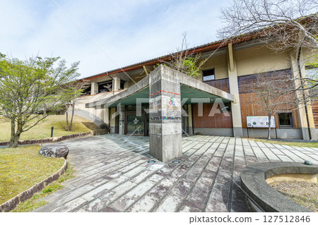 Ishikawa Prefecture Kaga City Ishikawa Prefecture Kutani Pottery Museum 127512846