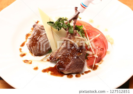 美味的肉類菜餚 127512851
