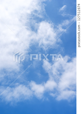 Summer sky, blue sky, summer, sunny, June [Tokyo] 127512874