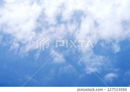 Summer sky, blue sky, summer, sunny, June [Tokyo] 127513098