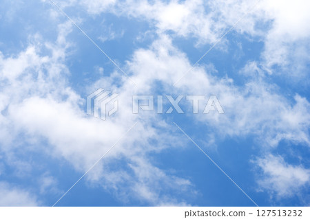 Summer sky, blue sky, summer, sunny, June [Tokyo] 127513232