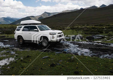Toyota 4runner on high altitude mountain top in shichuan ,China 127513401