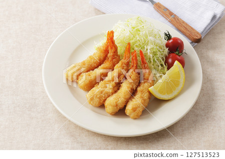 Crispy fried shrimp Crispy fried shrimp 127513523