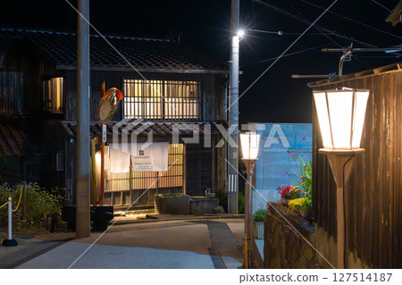 佐渡島相川京町街夜景 127514187