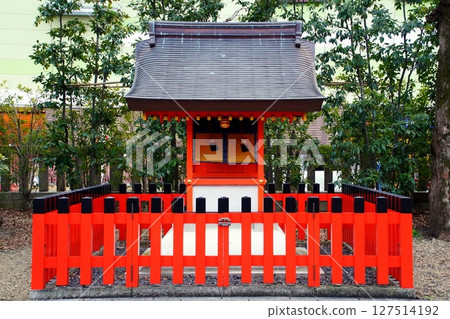 Kyoto Prefecture, Fushimi Inari Taisha Shrine, Shimomyobu Shrine (Shimomyobu), Ikenouchi-cho, Nishikujo, Minami-ku, Kyoto City, February 2022 127514192