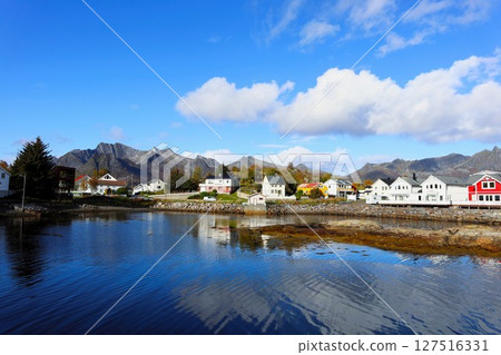 Kabelberg village, Lofoten Islands, Norway Kabelberg village, Lofoten Islands, Norway 127516331