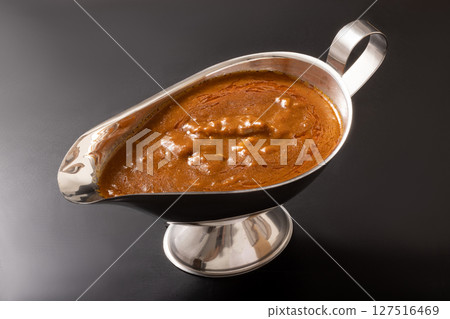 Beef curry 127516469