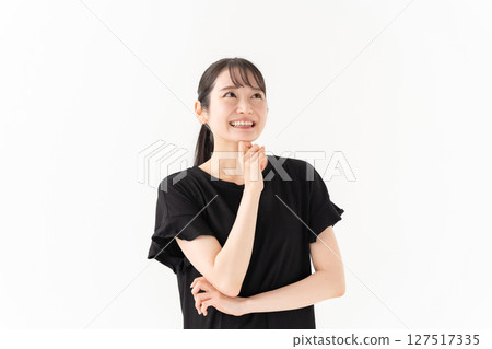 Woman, casual, planning Woman, casual, planning 127517335
