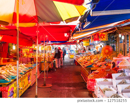 Busan Jagalchi Market 127518255