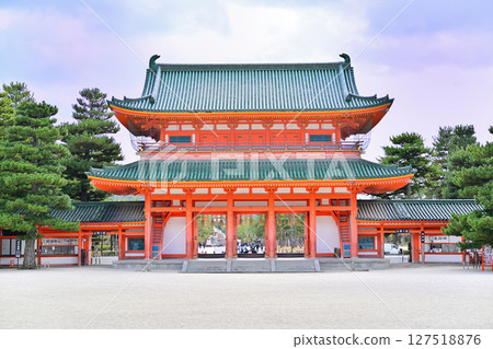 Kyoto Heian Shrine 127518876