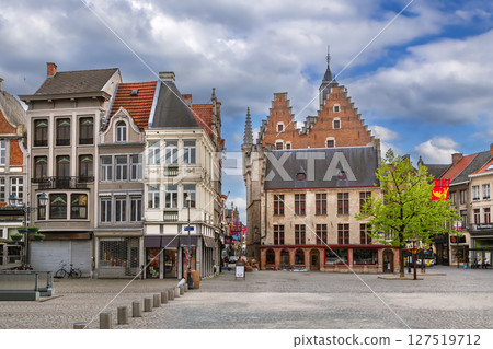 Grand Market Square (Grote Markt), Mechelen, Belgium Grand Market Square (Grote Markt), Mechelen, Belgium 127519712