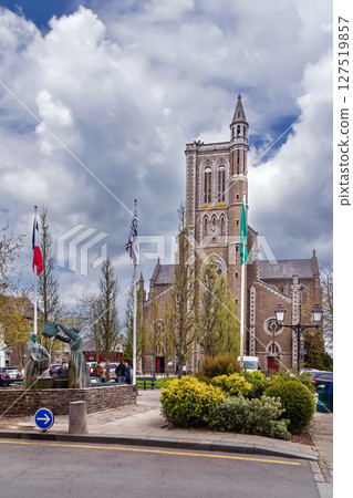 Church of Saint Meen, Cancale, France Church of Saint Meen, Cancale, France 127519857