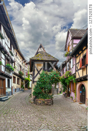 Street in Eguisheim, Alsace, France 127520378