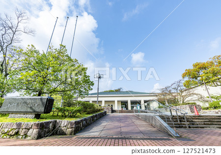 晴天時的石川縣立美術館，石川縣金澤市 127521473