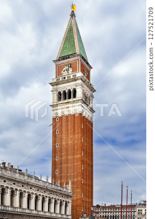 St Mark's Campanile, Venice, Italy St Mark's Campanile, Venice, Italy 127521709