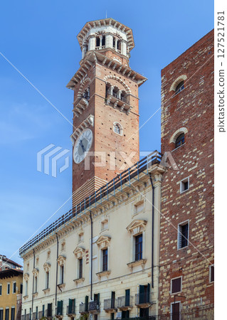 Torre dei Lamberti, Verona, Italy Torre dei Lamberti, Verona, Italy 127521781