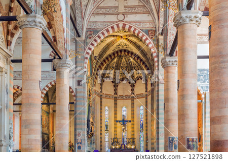 Basilica of Santa Anastasia, Verona, Italy 127521898