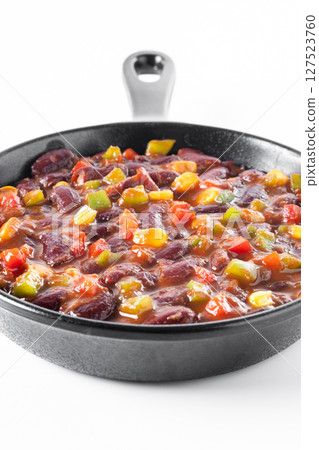 Mexican chilli beans with vegetables Mexican chilli beans with vegetables 127523760