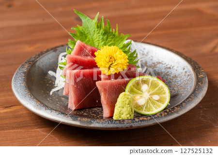 Fresh sashimi Fresh sashimi 127525132