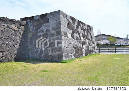 Saga Castle Park, where bullet scars from the Saga Rebellion remain Saga Castle Park, where bullet scars from the Saga Rebellion remain 127530150