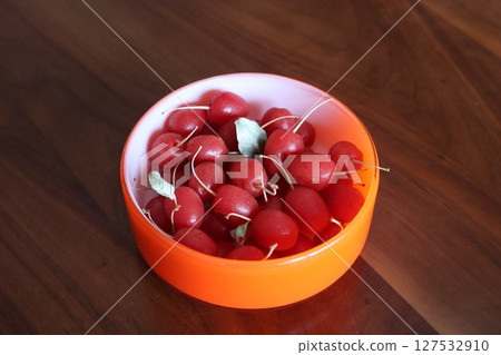 Gummy fruit 127532910