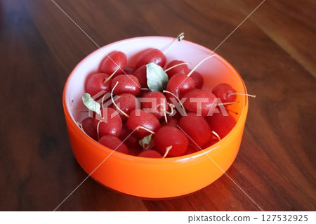 Gummy fruit 127532925