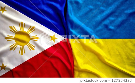 菲律賓國旗和烏克蘭國旗。 菲律賓國旗和烏克蘭國旗。 127534383