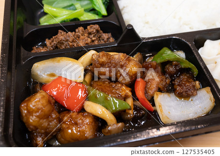 美味中國菜：糖醋裡肌便當 127535405